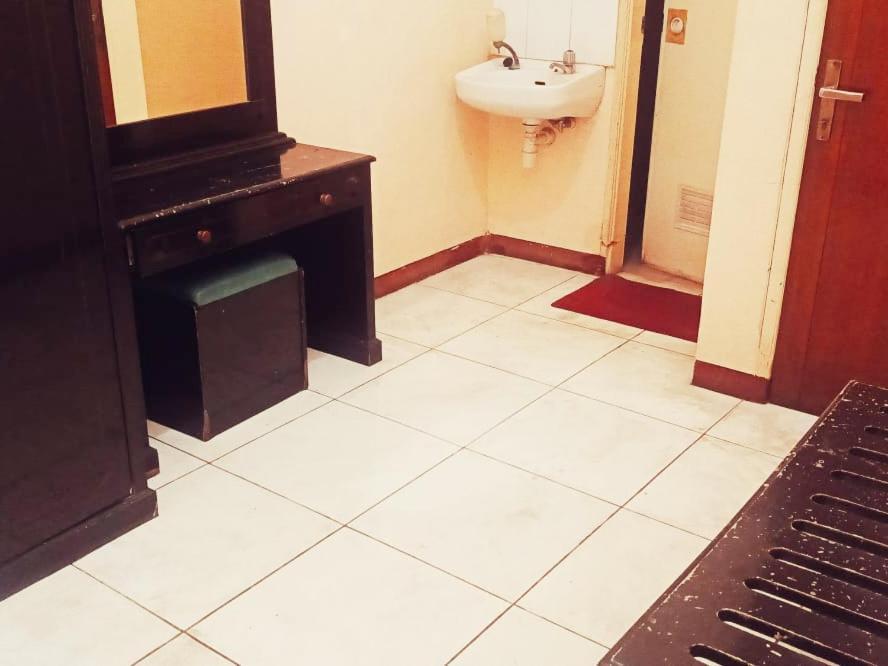 Hotel Wijaya Purwokerto Exterior foto